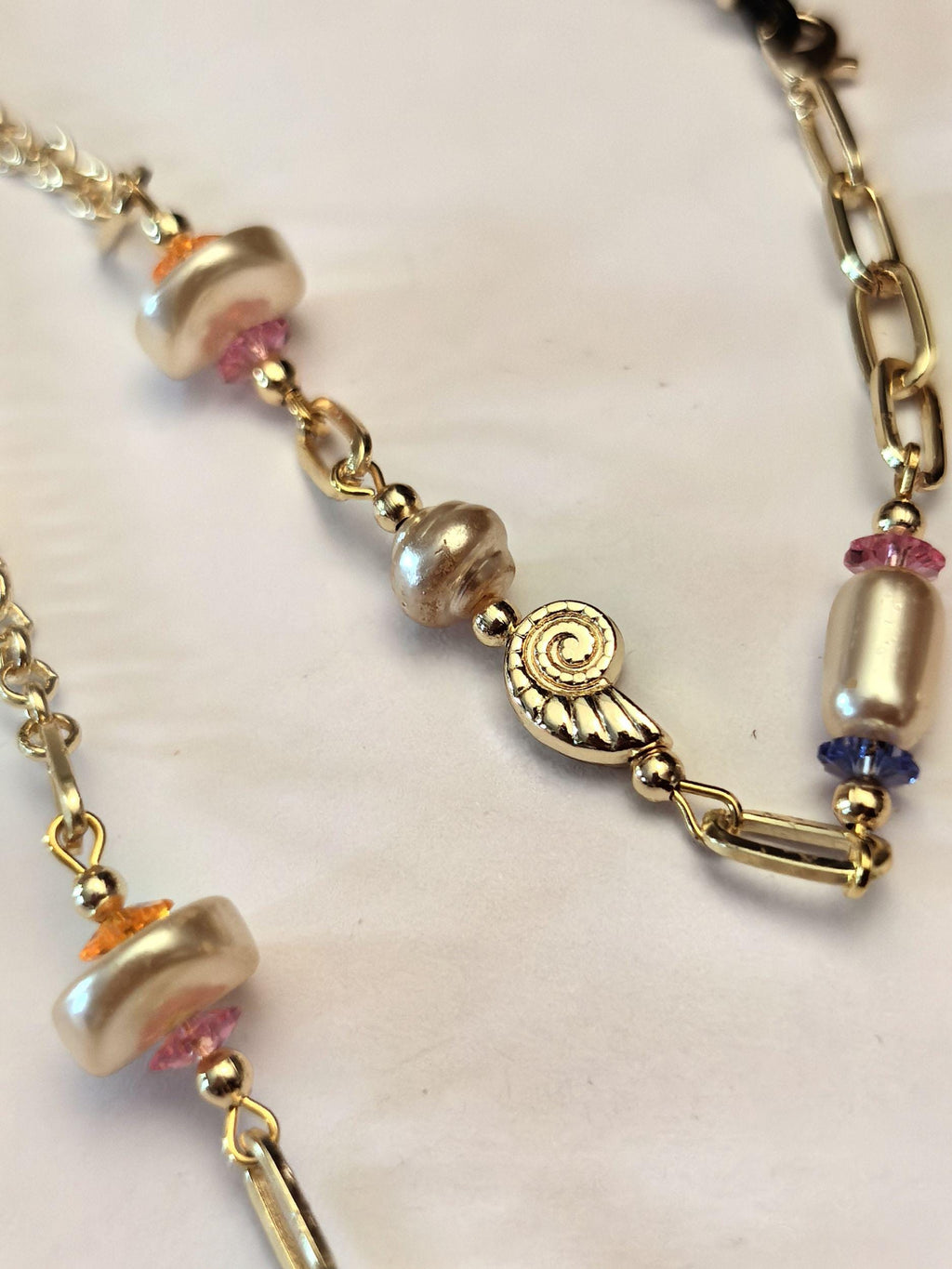 Glasses Chain – Handmade with Real Crystal Beads – ThinBlack® Elegant Edition