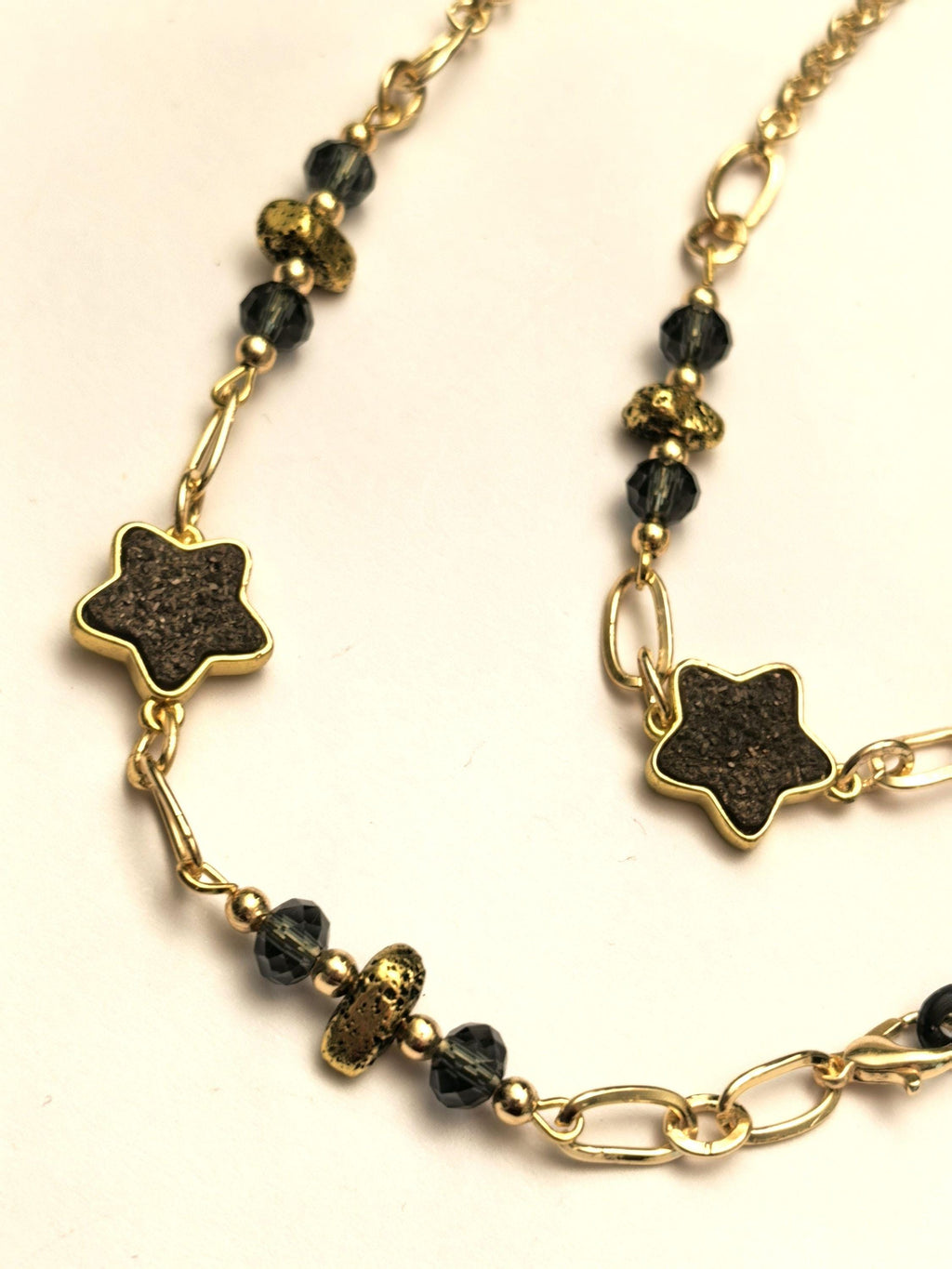 Glasses Chain – Hematite Star Charm with Gold Plated Holder – ThinBlack® Power Stones Collection