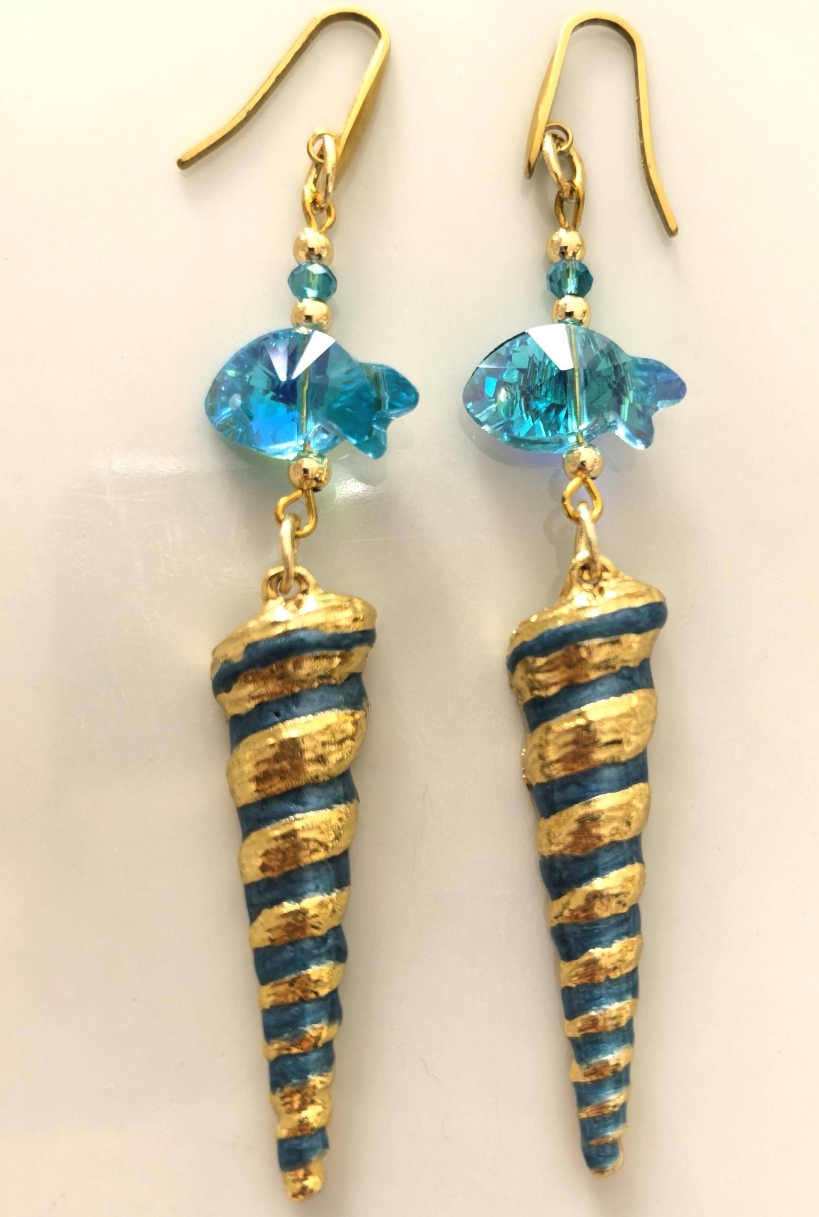 Earrings – Dangling Fish & Seashell Charms – ThinBlack® Ocean Edition