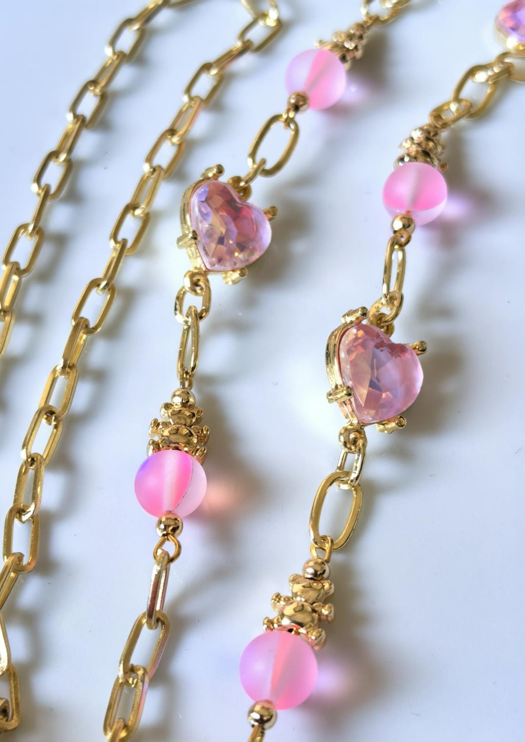 Glasses Chain – Heart Charm Accessory, Gold Plated with Pink Iridescent Stones