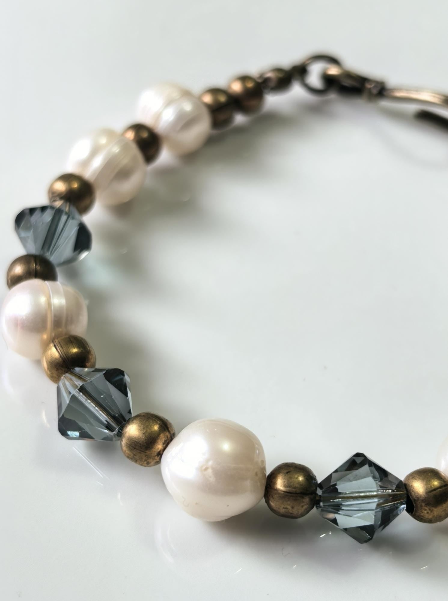 Genuine Pearl Natural Stone Bracelet – Ice Blue – THINBLACK®