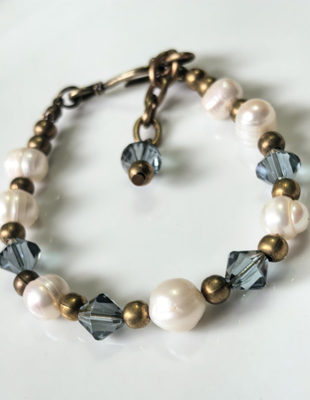 Genuine Pearl Natural Stone Bracelet – Ice Blue – THINBLACK®