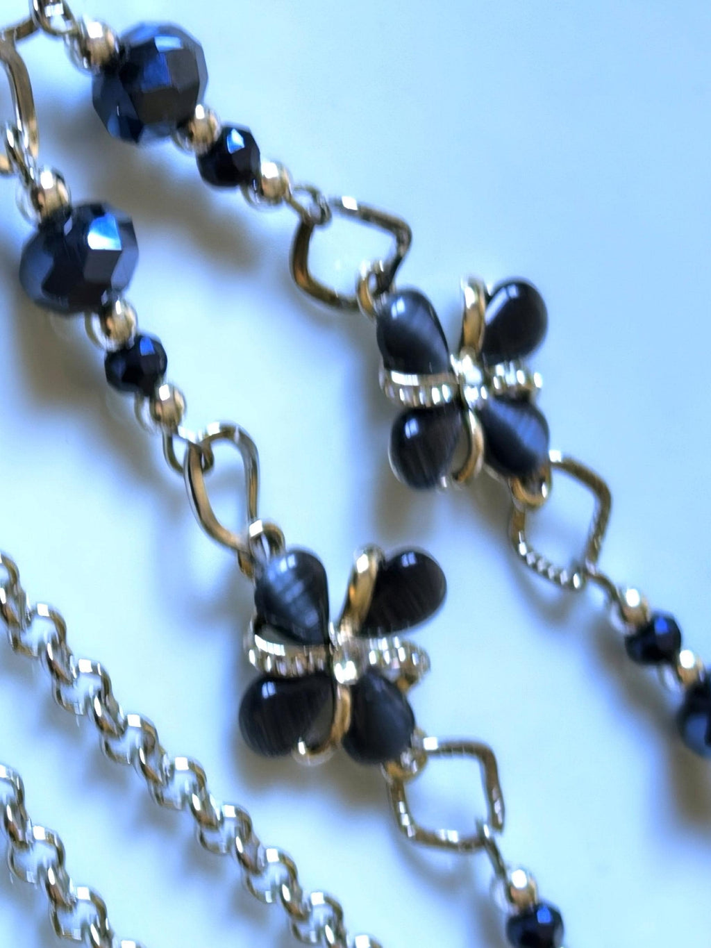 Glasses Chain – Silver Plated Elegant Design – ThinBlack® Classic Edition
