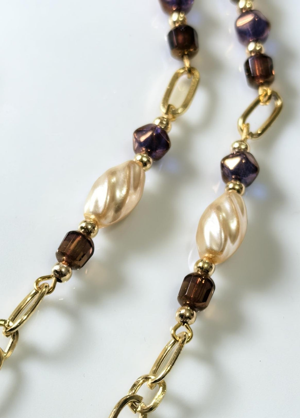 Antique Gold Czech Crystal Eyeglass Chain – Twisted Baroque Pearl