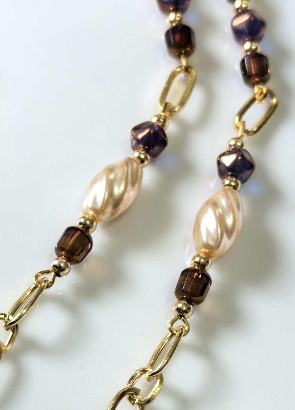 Antique Gold Czech Crystal Eyeglass Chain – Twisted Baroque Pearl