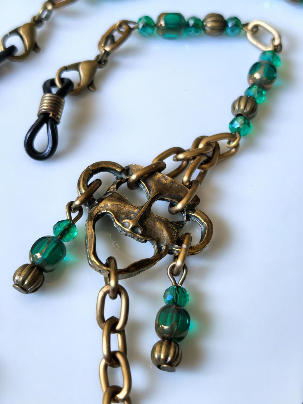 Smiling Mask Charm Eyeglass Chain – Antique Gold Sax Crystal Handmade Jewelry