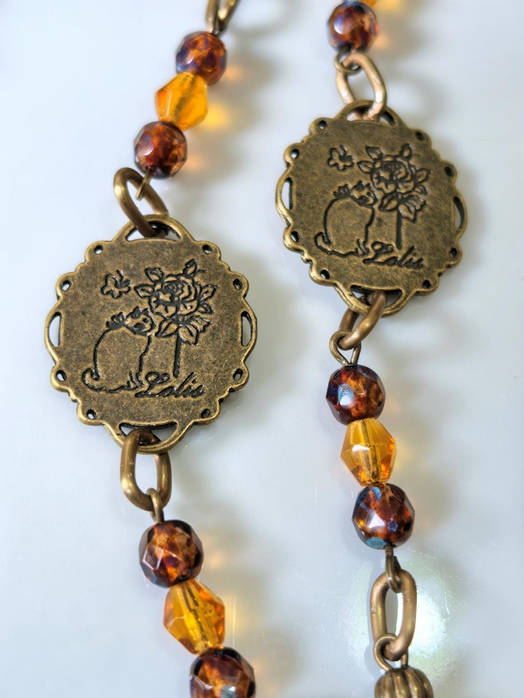 Handmade Eyeglass Chain – Bronze Cat Pendant with Crystal Beads