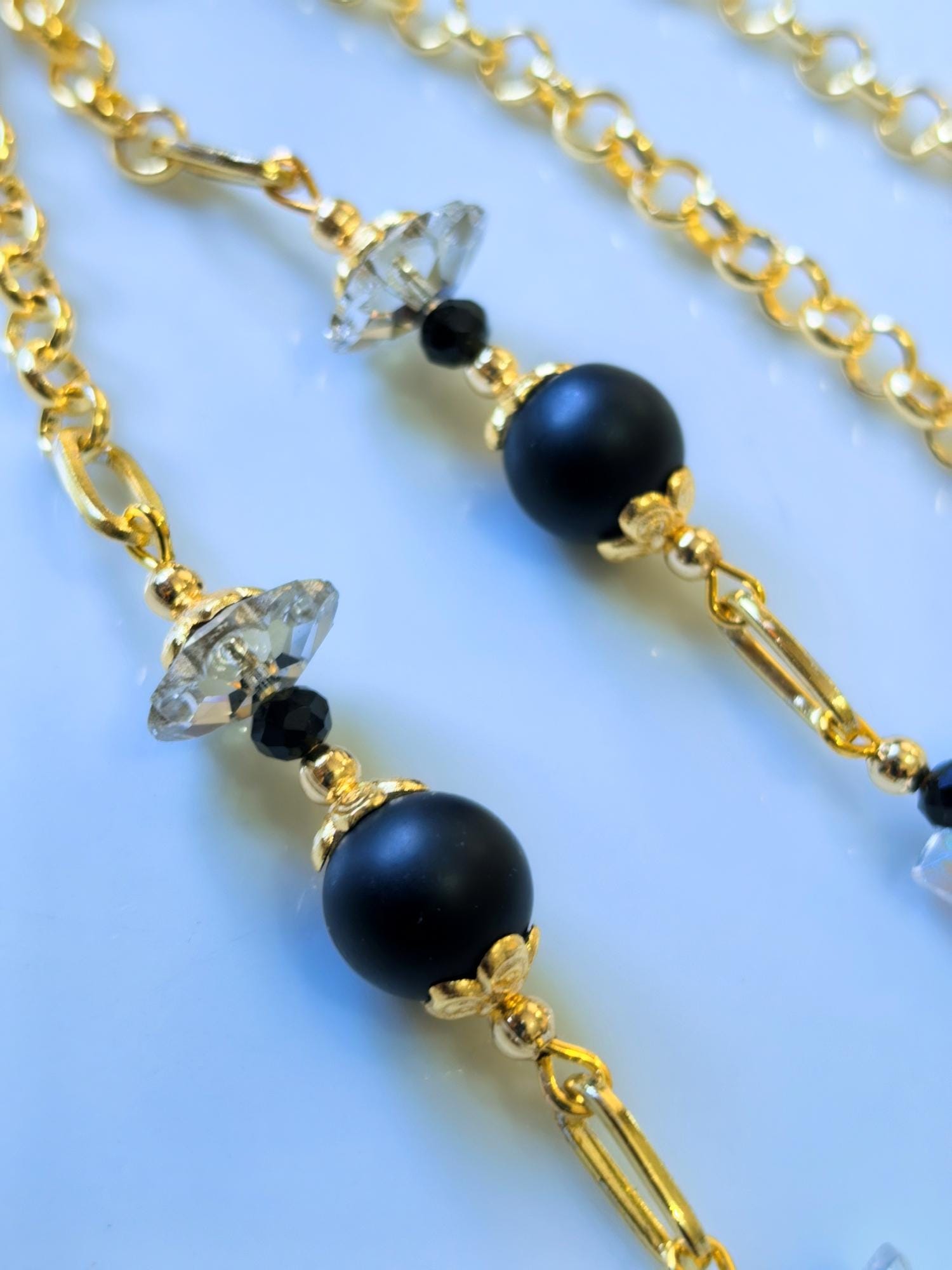 Glasses Chain – Handmade Onyx & Crystal with Elephant Talisman – Gold Plated – ThinBlack® Symbolic Edition