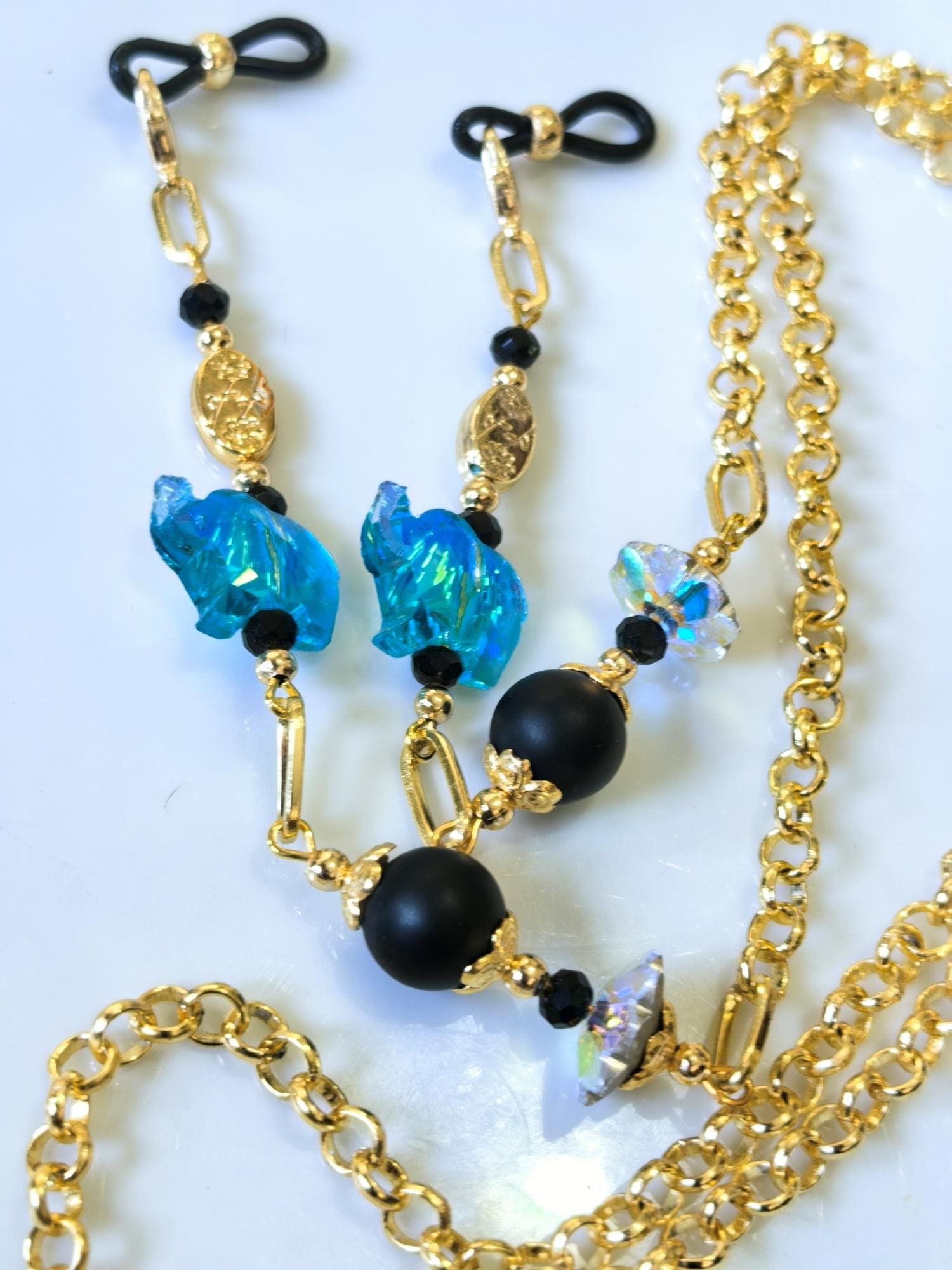 Glasses Chain – Blue Crystal Fish with Pearl & Gold Plated Accents – Power Stones Collection