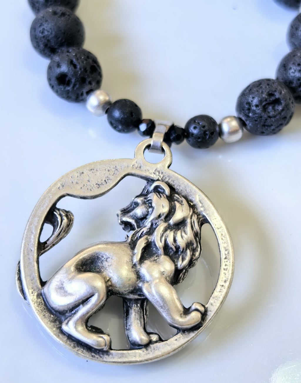 Leo Zodiac • Black Lava Stone • Silver‑Plated Necklace • THINBLACK® Zodiac Series
