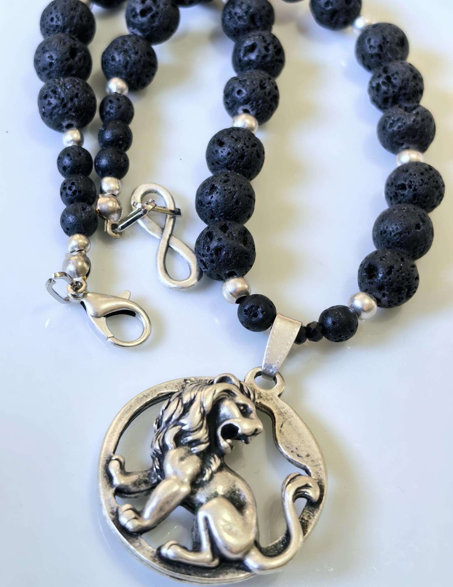 Leo Zodiac • Black Lava Stone • Silver‑Plated Necklace • THINBLACK® Zodiac Series