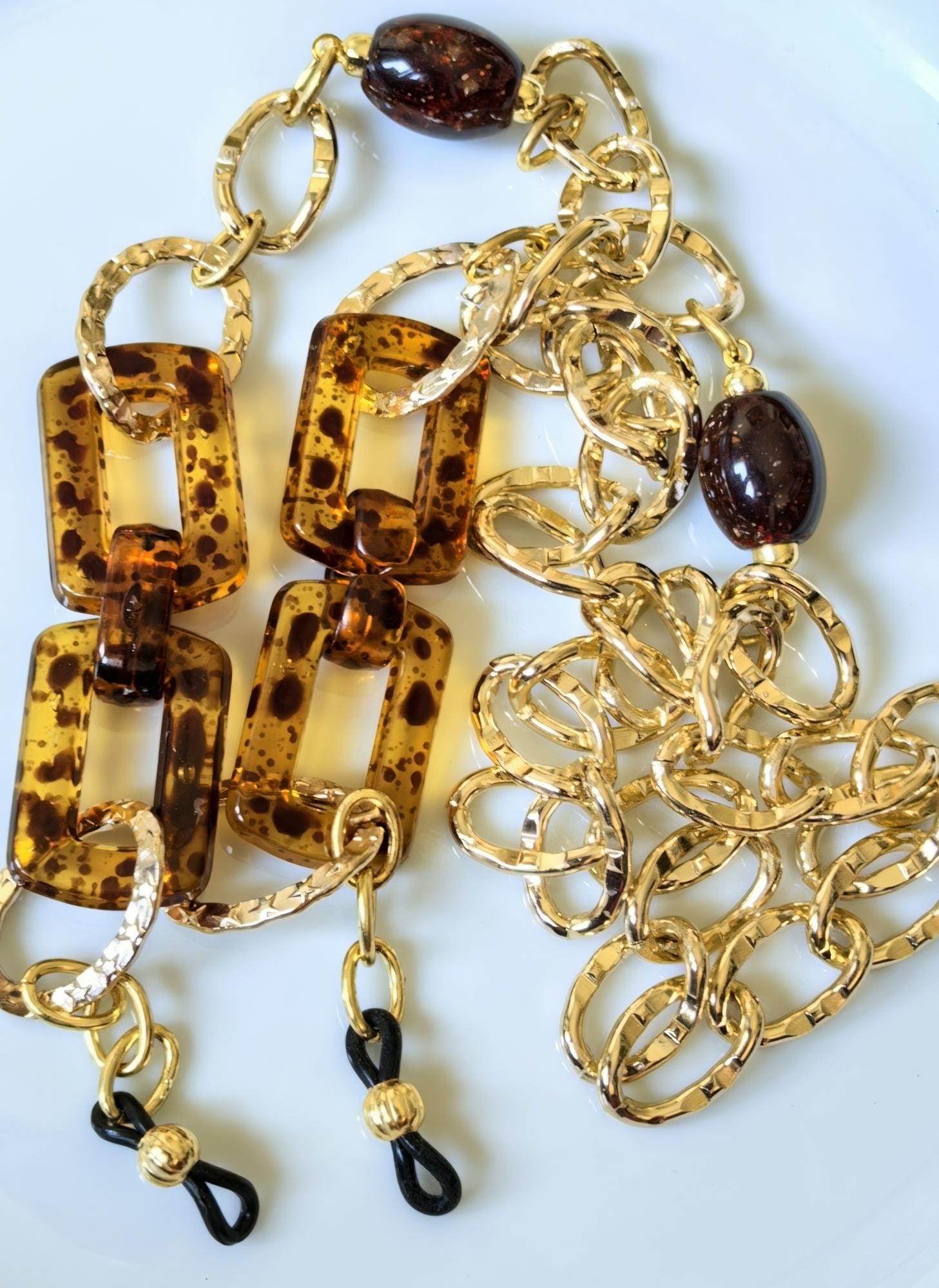 Thick Gold Aluminum Eyeglass Chain with Amber Acrylic Details – Oversized Sunglasses Holder, THINBLACK®