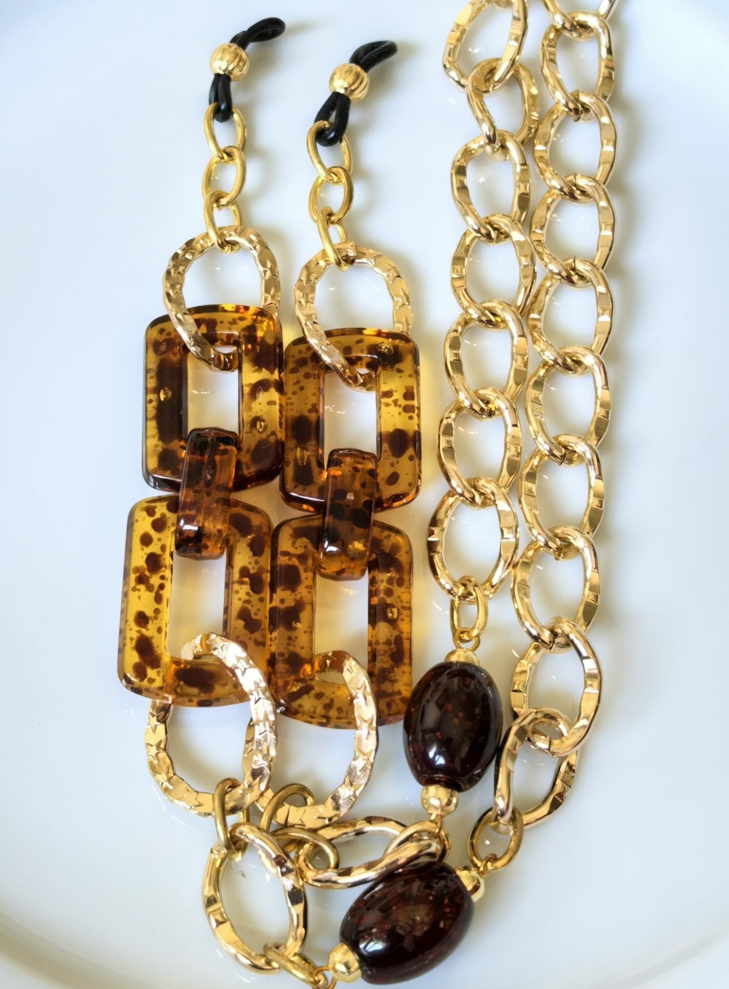 Thick Gold Aluminum Eyeglass Chain with Amber Acrylic Details – Oversized Sunglasses Holder, THINBLACK®