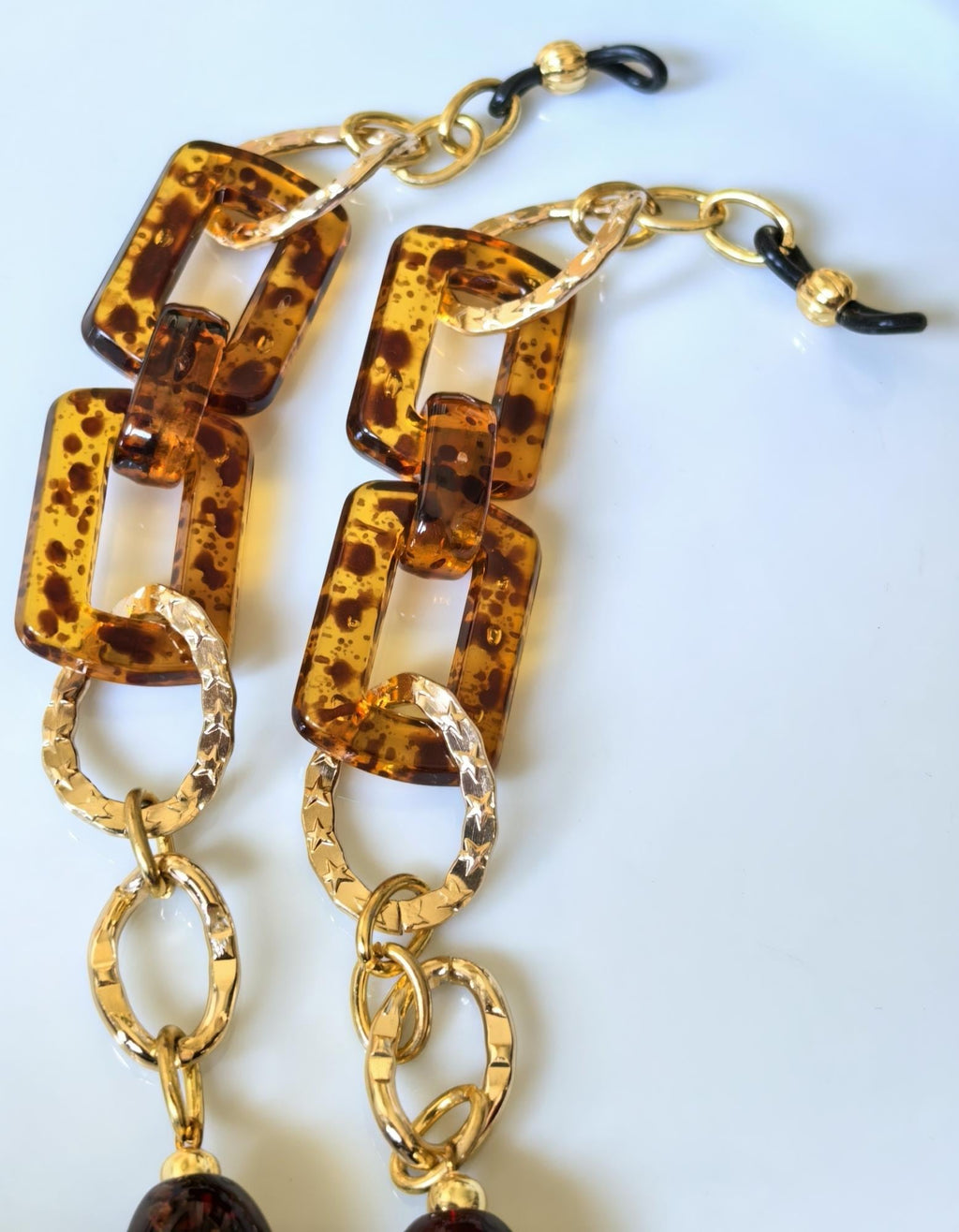 Thick Gold Aluminum Eyeglass Chain with Amber Acrylic Details – Oversized Sunglasses Holder, THINBLACK®