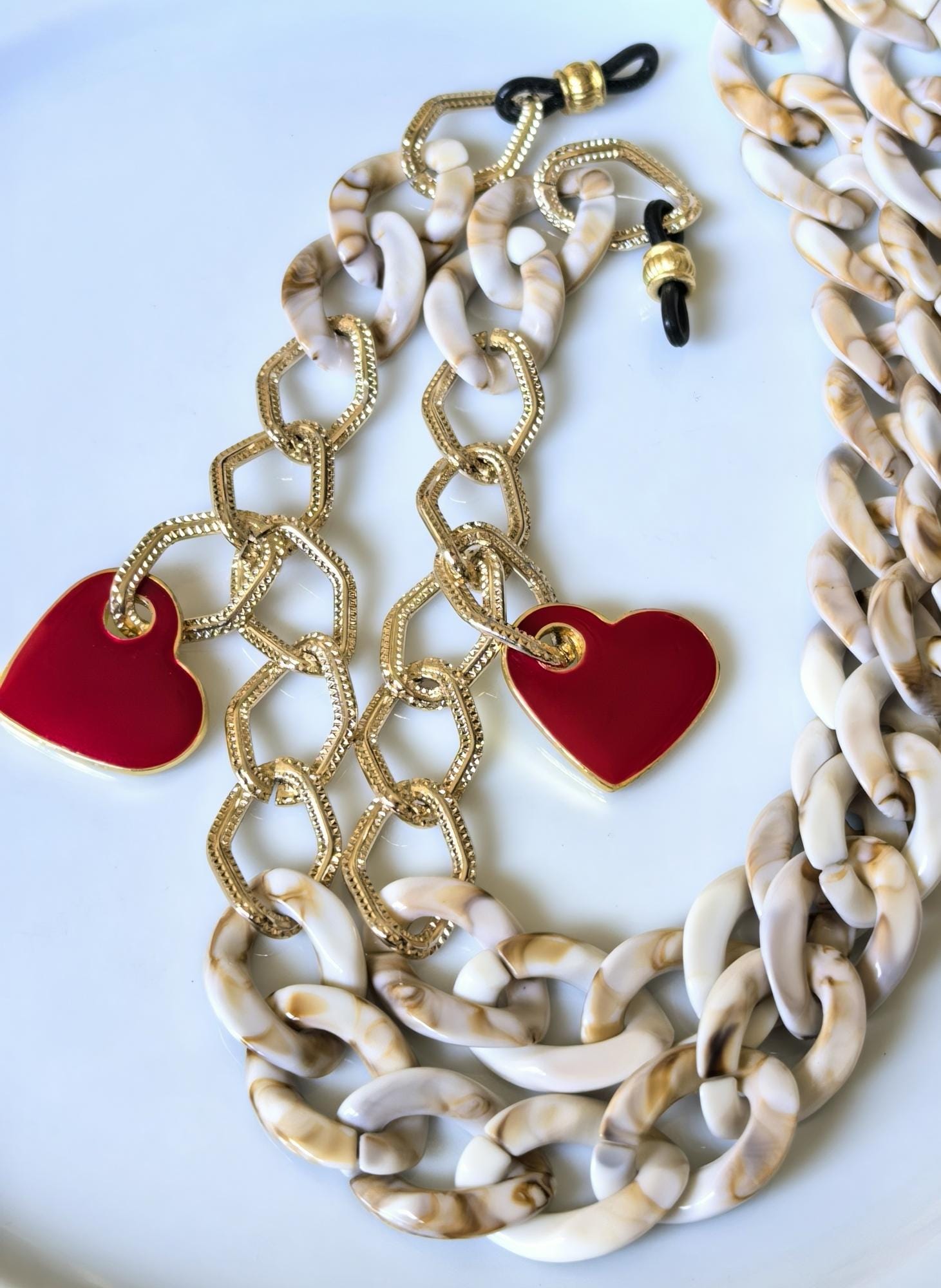 Gold & Marble Acrylic Eyeglass Chain with Red Heart Charms – Oversized Sunglasses Holder, THINBLACK®