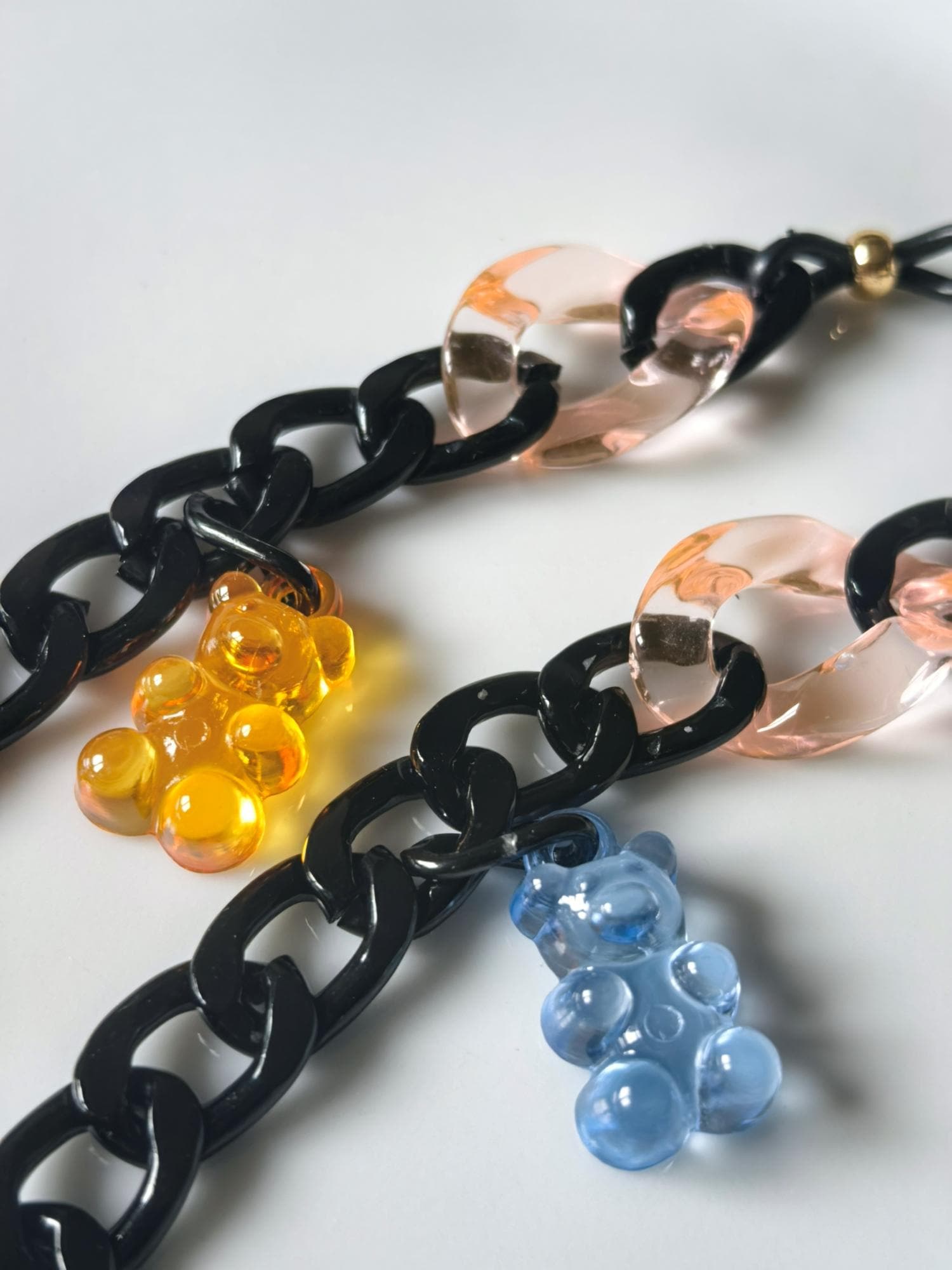 Candy Series Eyeglass Chain – Peach Acrylic & Black Aluminum with Bear Charm, THINBLACK®